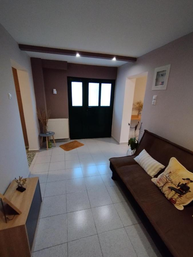 דירות Karavádhos Lofos House מראה חיצוני תמונה